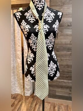 Vintage Fratello Striped Lime Green and White Men's Tie